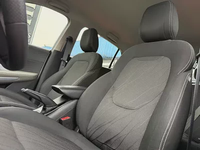 2023 Chevrolet Groove LT - GCC Specs - Like New!-5