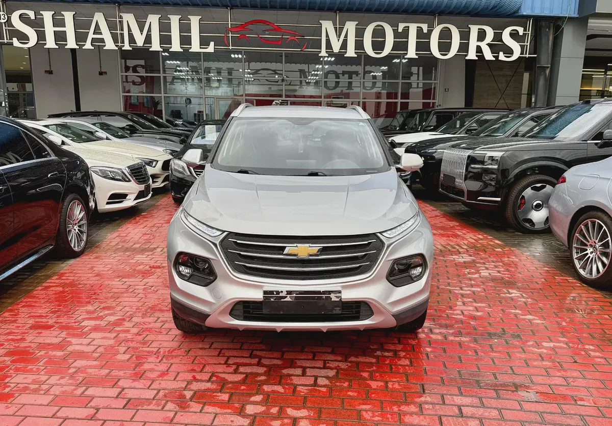 2023 Chevrolet Groove LT - GCC Specs - Like New!-1-1