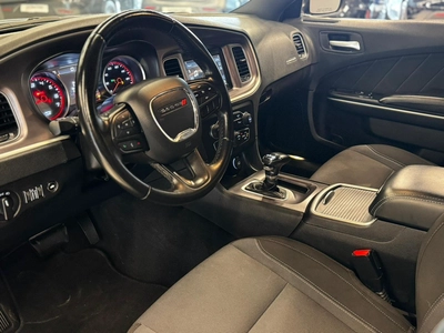 Dodge Charger 2022-5