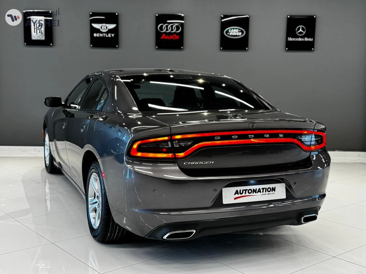 Dodge Charger 2022-2-2