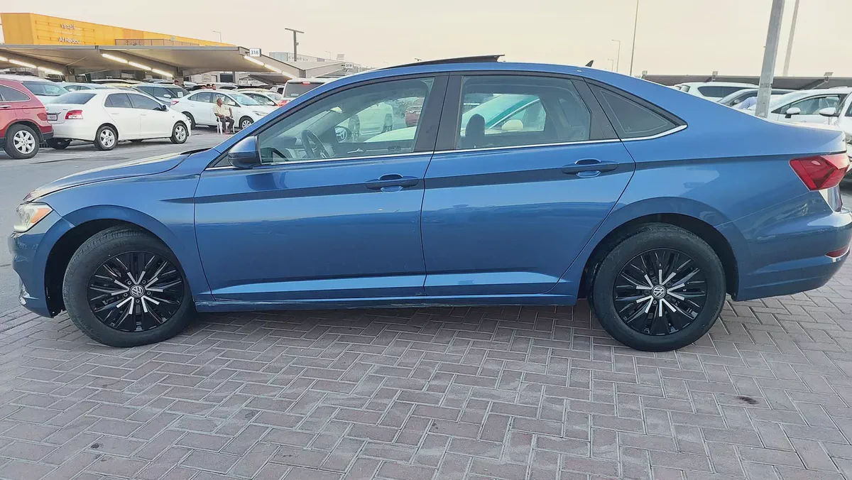 Volkswagen Jetta SEL 2021 American Specs - Fully Loaded-10-10
