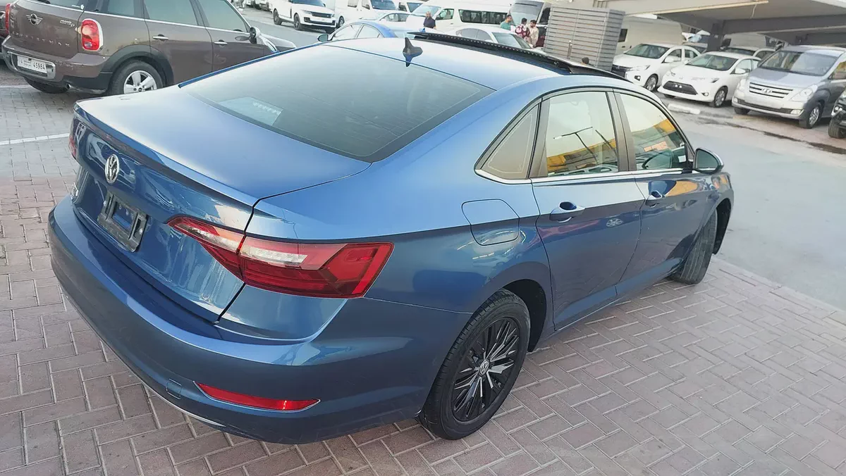 Volkswagen Jetta SEL 2021 American Specs - Fully Loaded-5-5