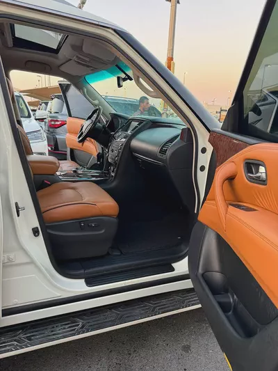 نيسان بترول Nissan Patrol LE Platinum 2015 GCC Specs-10