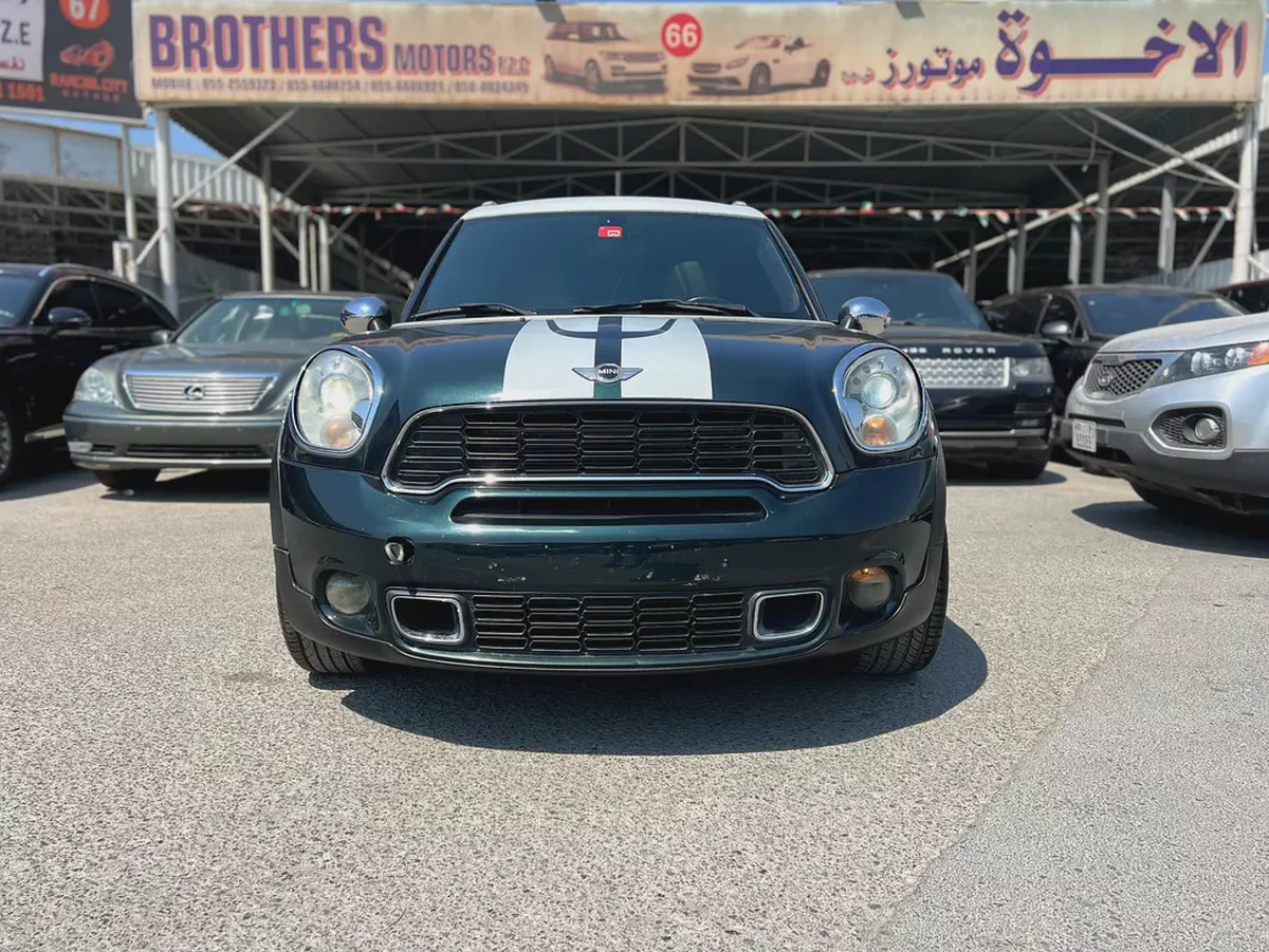 MINI Countryman Cooper S 2011 GCC Specs-1-1