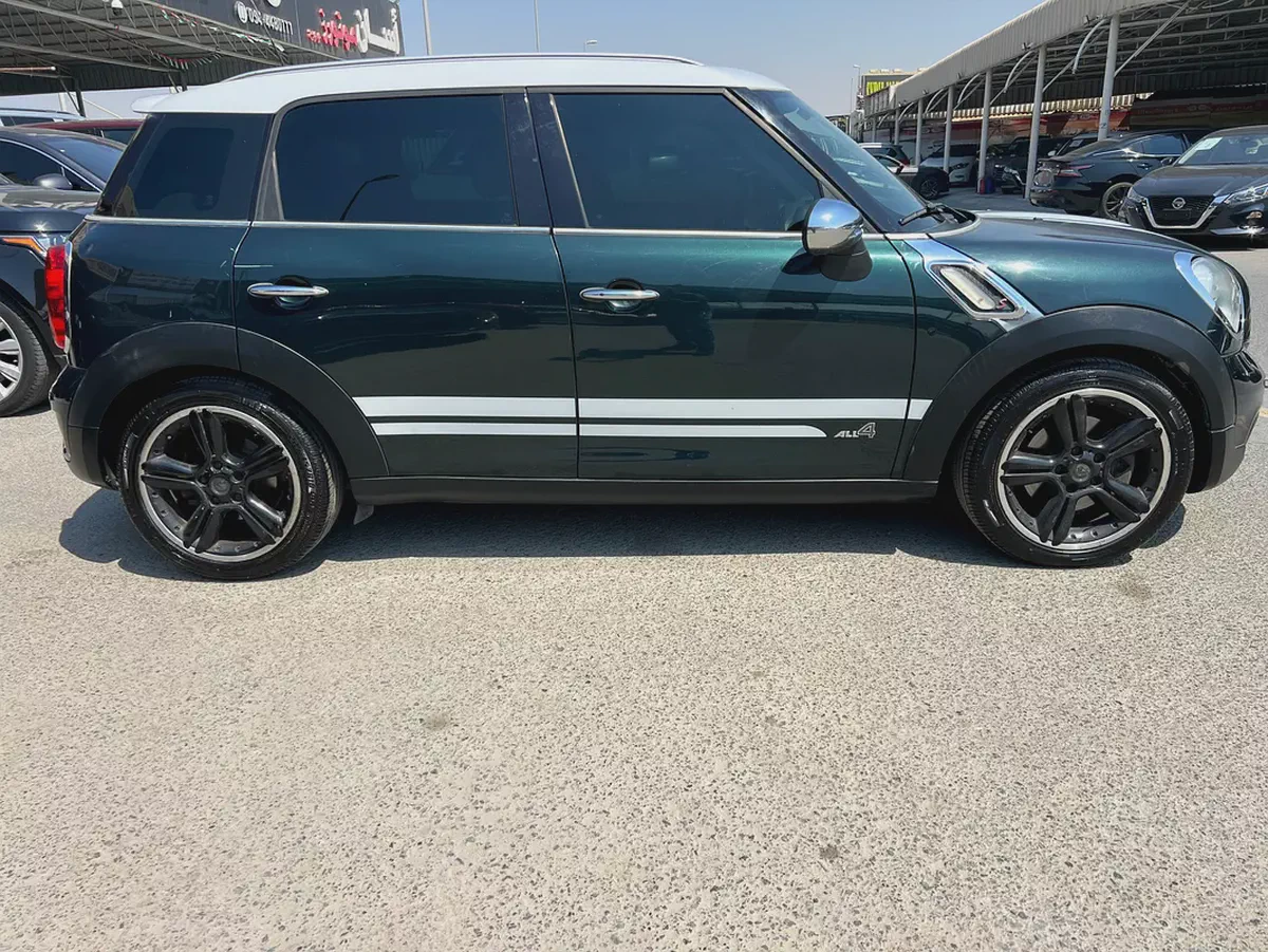 MINI Countryman Cooper S 2011 GCC Specs-6-6
