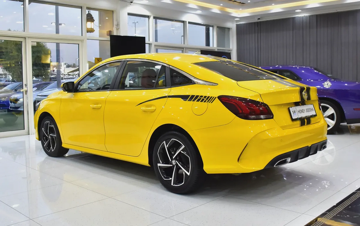 AED 618 EMi for 5Yrs | MG GT ( 2023 Model ) in Yellow Color GCC Specs-6-6
