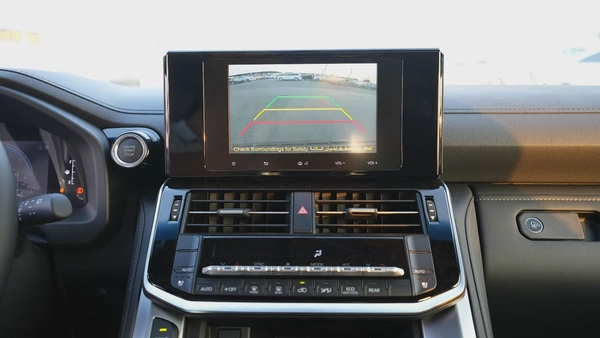 2026 LAND CRUISER 300 GXR 4.0L PETROL FULL OPTION GCC