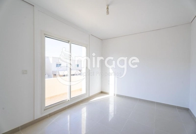 TOWNHOUSE FOR SALE IN ARABIAN STYLE, AL REEF VILLAS-3