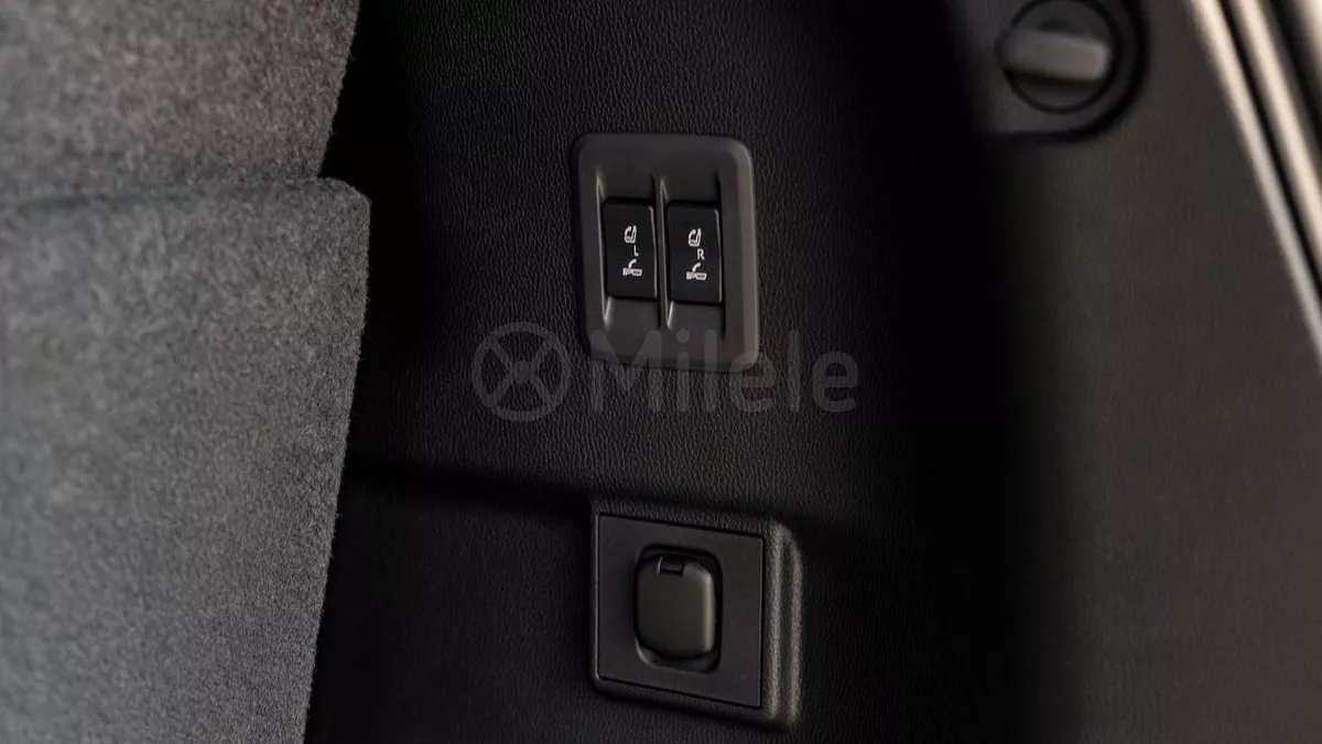 Toyota Prado TOYOTA PRADO 250 VX PREMIUM | EXPORT ONLY-9-0
