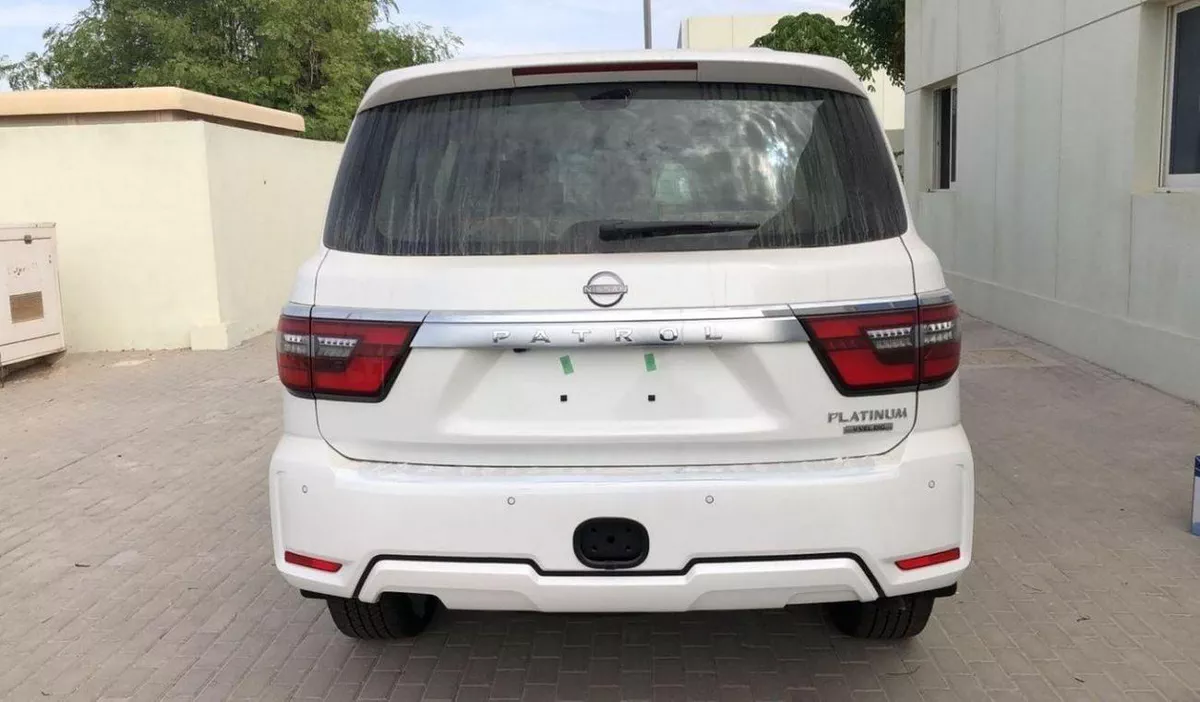 Nissan Patrol LE PLATINUM NISSAN PATROL PLATINUM VVEL DIG-1-0