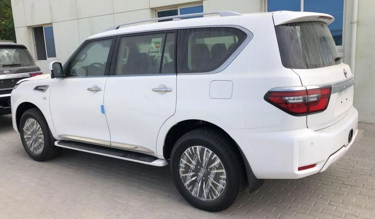 Nissan Patrol LE PLATINUM NISSAN PATROL PLATINUM VVEL DIG-2-0
