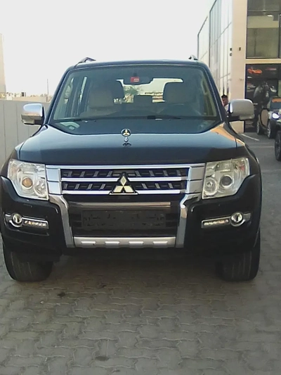 Mitsubishi Pajero GLS 2020 - GCC Specs - Excellent Condition-1