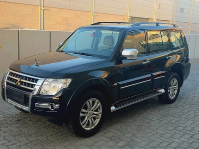 Mitsubishi Pajero GLS 2020 - GCC Specs - Excellent Condition-7