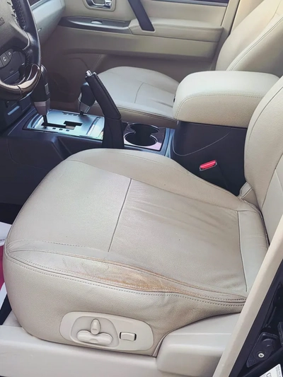 Mitsubishi Pajero GLS 2020 - GCC Specs - Excellent Condition-13