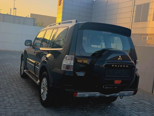Mitsubishi Pajero GLS 2020 - GCC Specs - Excellent Condition