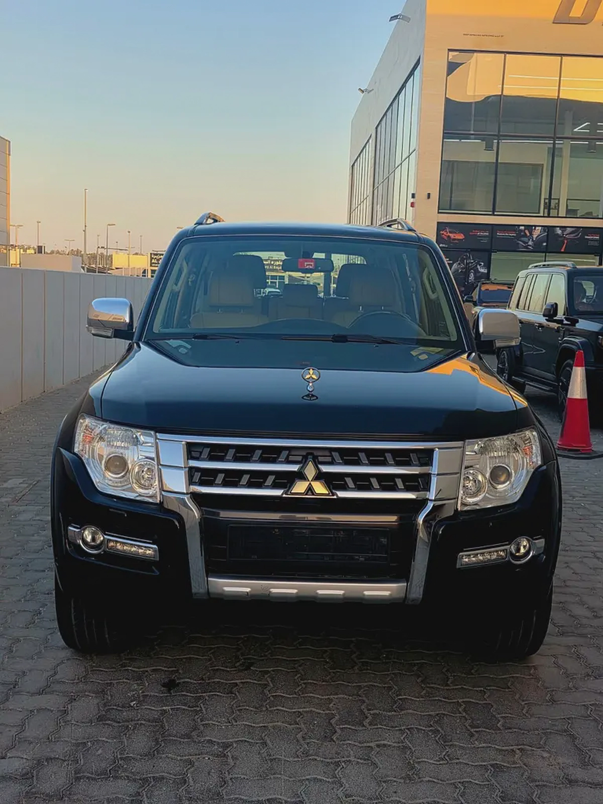 Mitsubishi Pajero GLS 2020 - GCC Specs - Excellent Condition-6-6