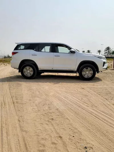 Toyota Fortuner EXR Fortuner 2WD 2.7L petrol 2023-2