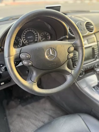 Mercedes Benz CLK320 2005-11