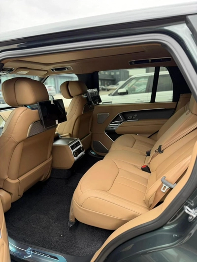 Land Rover Range Rover Autobiography P530 Long Wheel Base-5