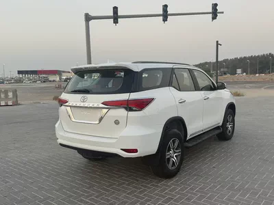 Toyota Fortuner EXR 2016 GCC Specs-6
