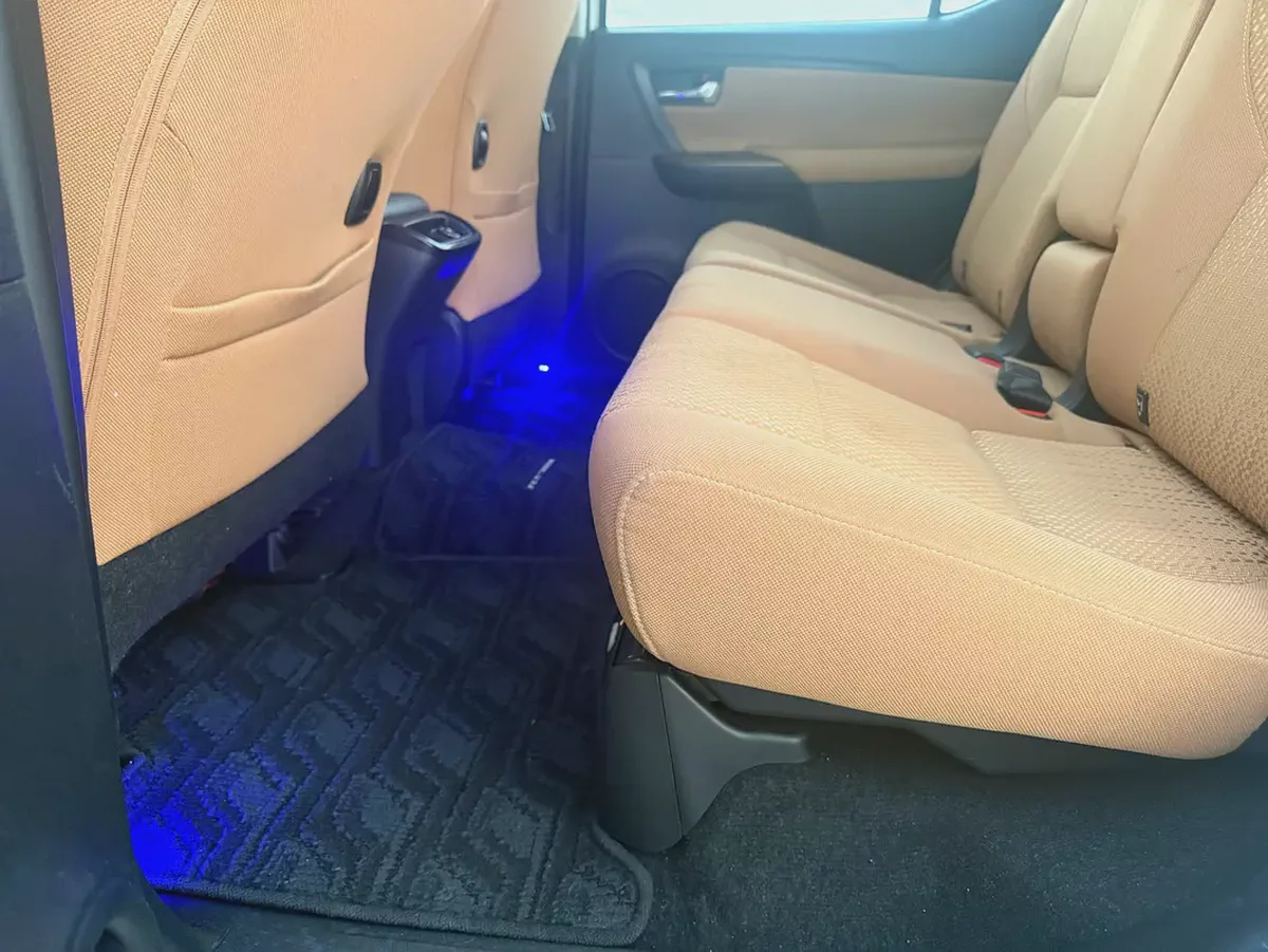Toyota Fortuner EXR 2016 GCC Specs-8-8