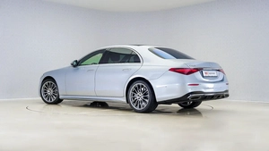 Mercedes-Benz S-Class S 580