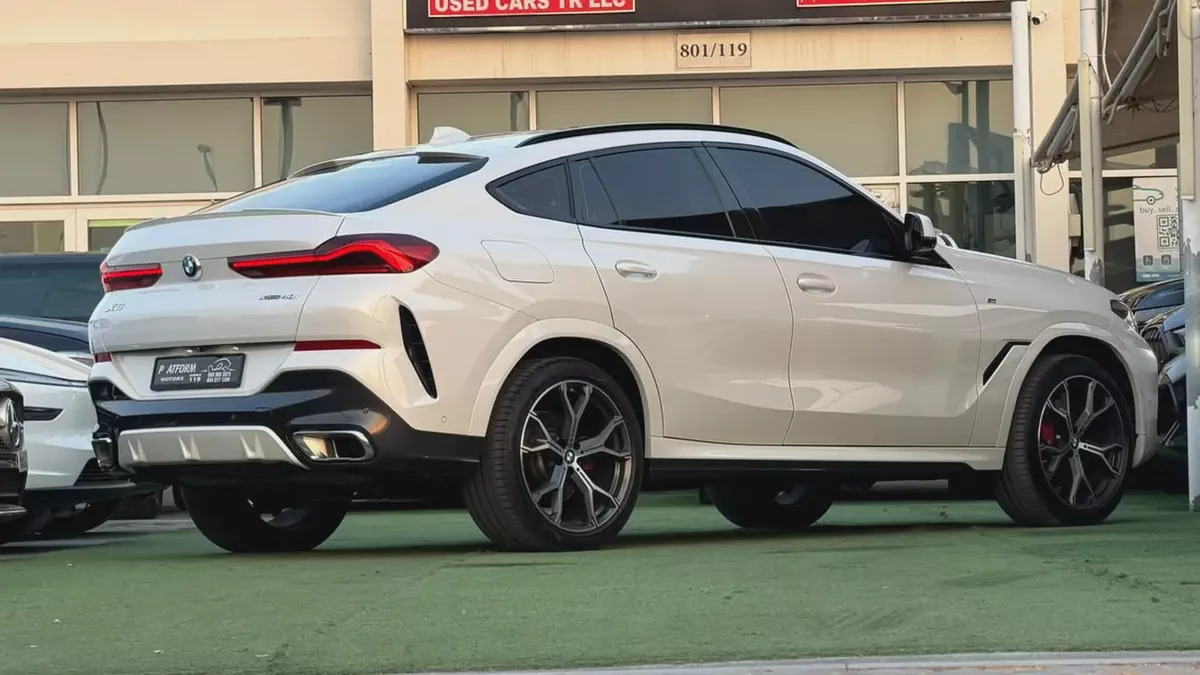Stunning 2022 BMW X6 xDrive40i | GCC Specs | Low Mileage-2-2