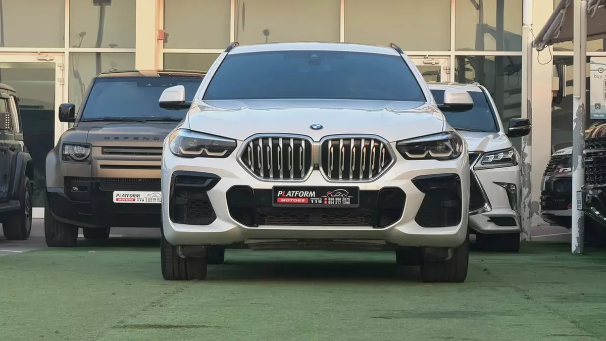 Stunning 2022 BMW X6 xDrive40i | GCC Specs | Low Mileage-7-7