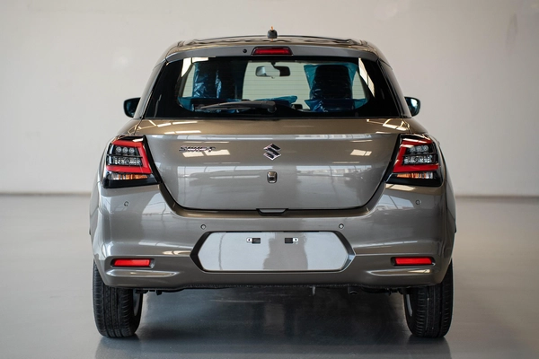 Suzuki Swift GLX 2026