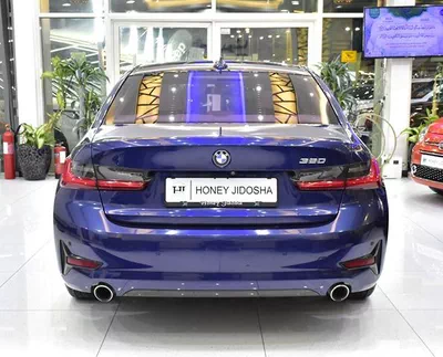 BMW 320i ( 2020 Model ) in Blue Color European Specs-4