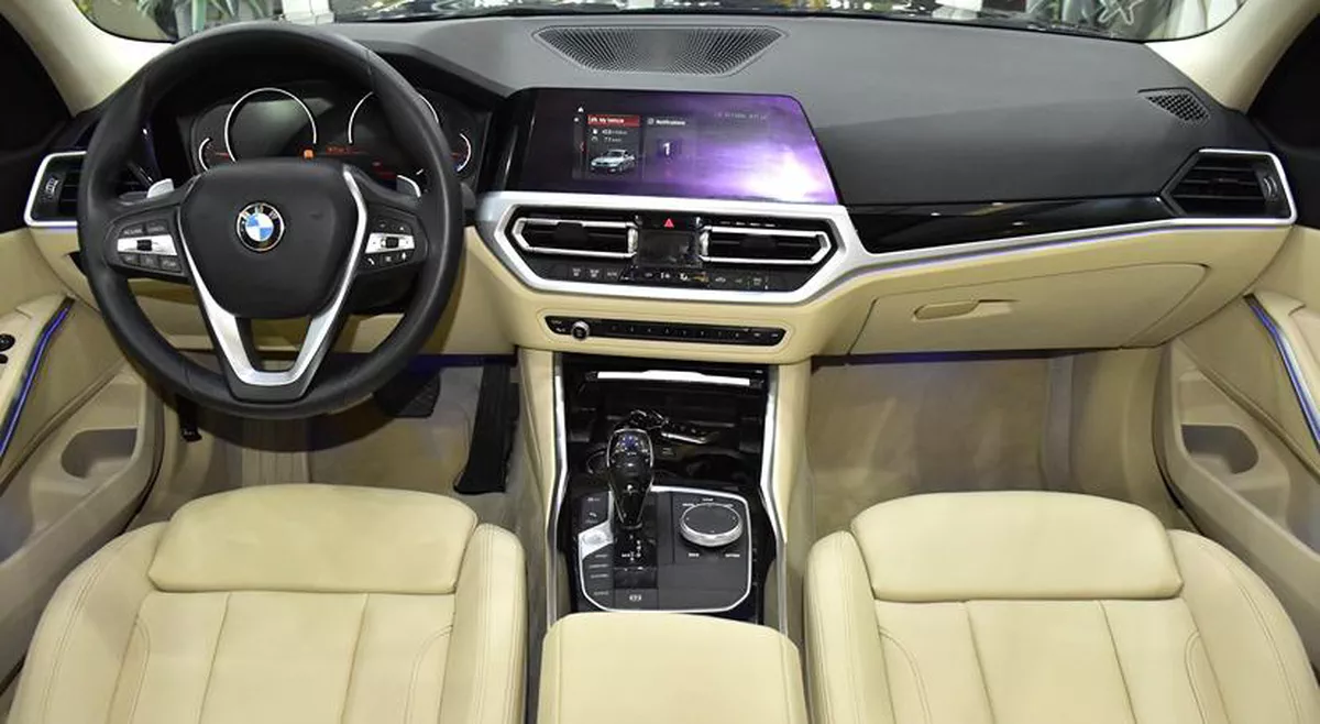 BMW 320i ( 2020 Model ) in Blue Color European Specs-10-10