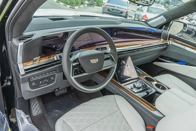 Cadillac Escalade Sport Platinum - 2025 Brand New (Export)-13
