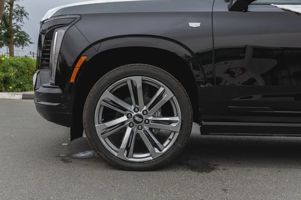 Cadillac Escalade Sport Platinum - 2025 Brand New (Export)