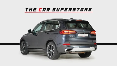 BMW X5 40i X-Drive-GCC-AGMC Full Service History-Warranty  Service Contract Until June 2026-5