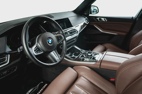 BMW X5 40i X-Drive-GCC-AGMC Full Service History-Warranty  Service Contract Until June 2026