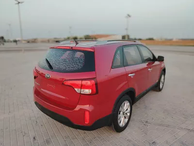 Kia Sorento 2014 GCC 4 Cylinder Immaculate Prestine Clean Condition 7 Seater SUV Perfect For Family-14