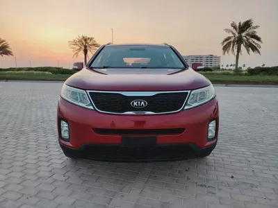 Kia Sorento 2014 GCC 4 Cylinder Immaculate Prestine Clean Condition 7 Seater SUV Perfect For Family-3