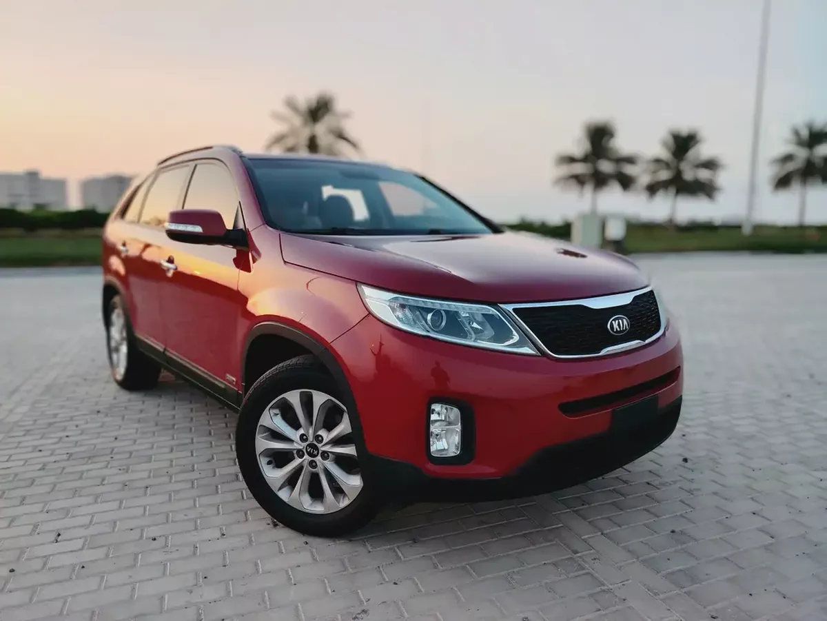 Kia Sorento 2014 GCC 4 Cylinder Immaculate Prestine Clean Condition 7 Seater SUV Perfect For Family-4-4