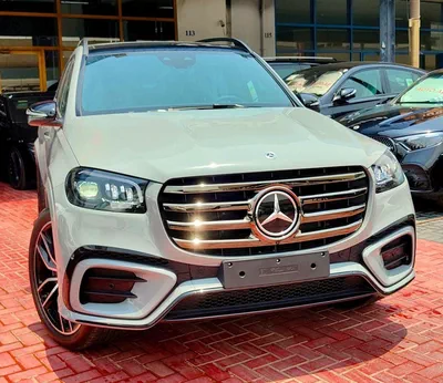 Mercedes Benz GLS450 4MATIC DARK SERIES Full Option Under Warranty 2026 GCC-2