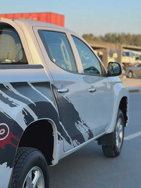 للبيع ميتسوبيشي L200 مواصفات خليجية
