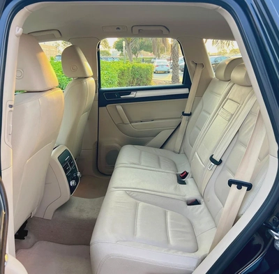VW TOUAREG 2016 GCC-8