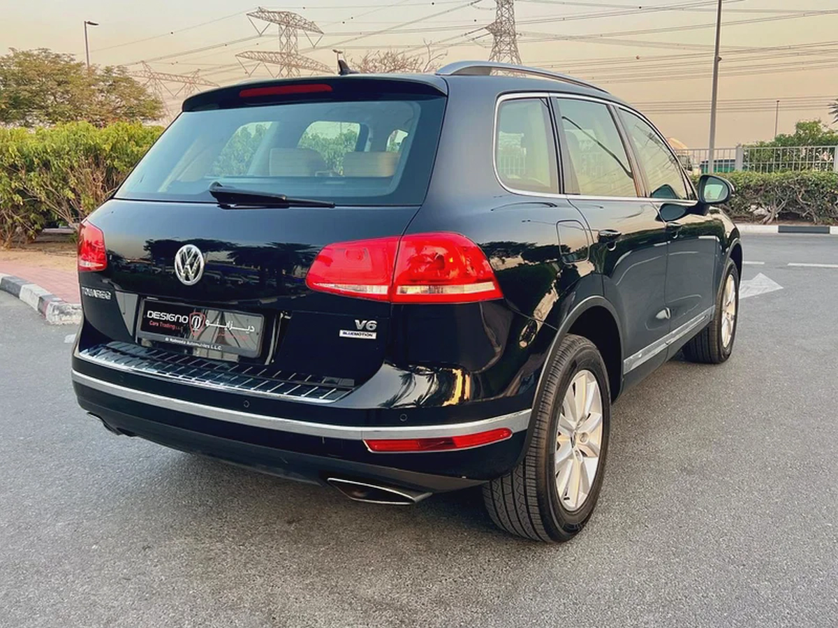 VW TOUAREG 2016 GCC-6-6