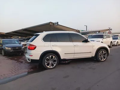 BMW X5 xDrive50i 2011 GCC Specs-4