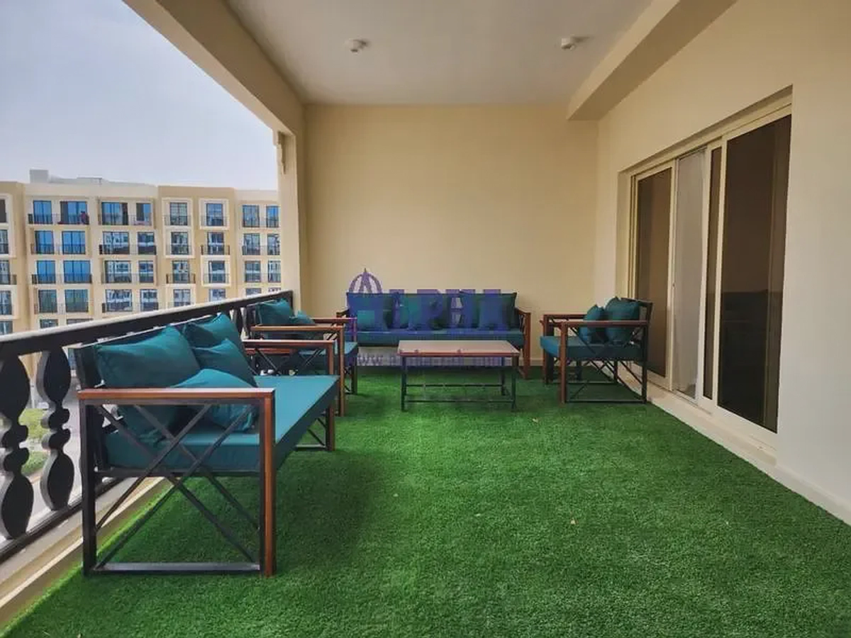Large Charming 3BR+ Maid Room| Beautiful Views!-4-4