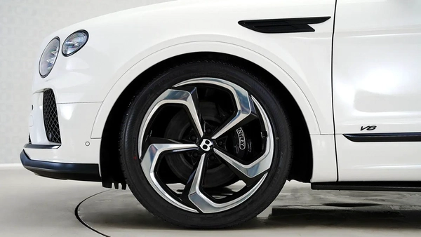 Bentley Bentayga Standard