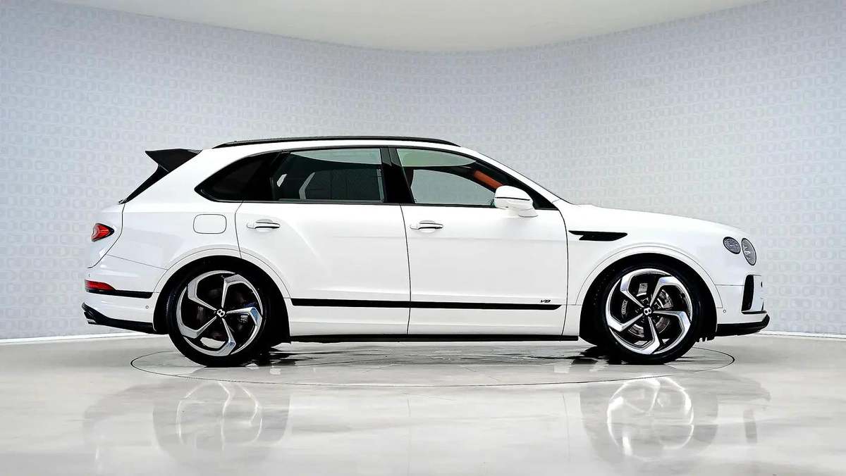 Bentley Bentayga Standard-2-2