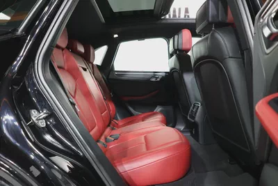 Porsche Macan   2020 GCC Specs-Pristine condition-18