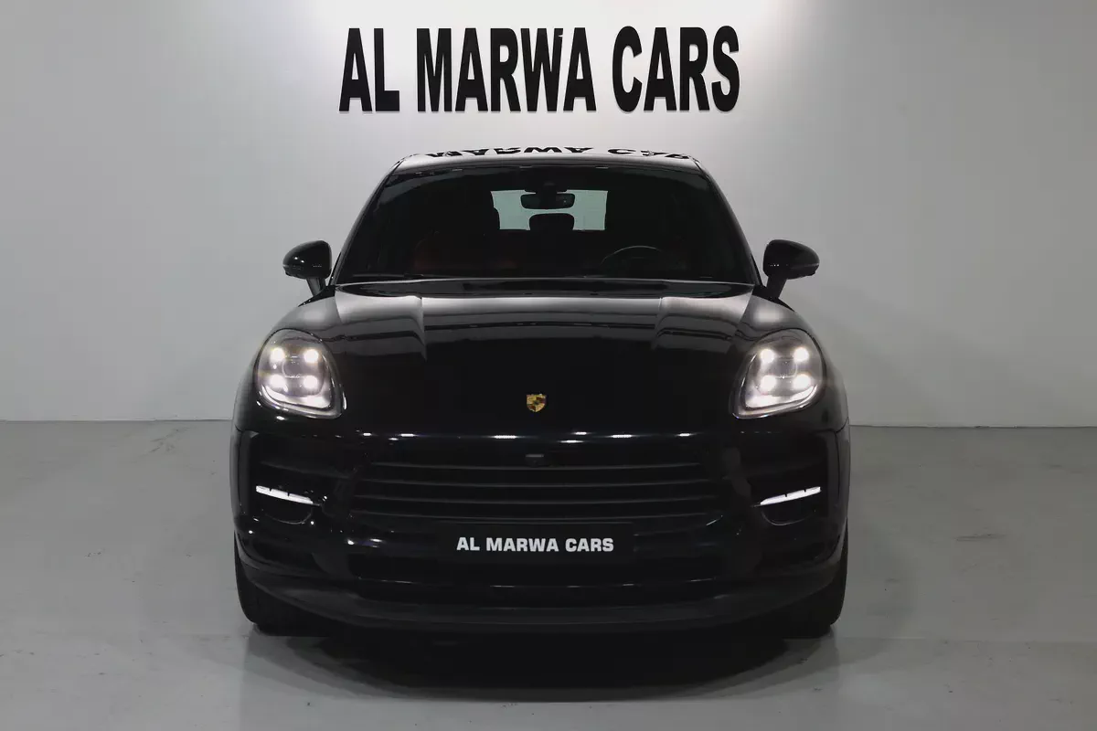 Porsche Macan   2020 GCC Specs-Pristine condition-5-5