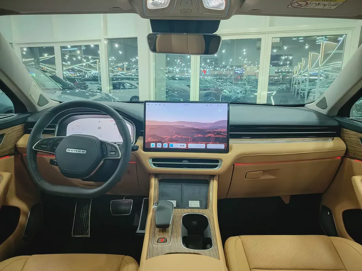 Seres 5 Premium 2025 GCC Specs-15-15