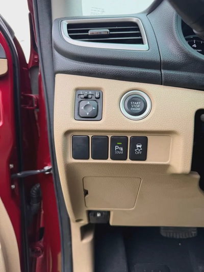 Mitsubishi Montero Sport -GLS -2WD -2017 -GCC Specs - FREE ACCIDENT-ORIGINAL PAINT—LOW MILAGE-12